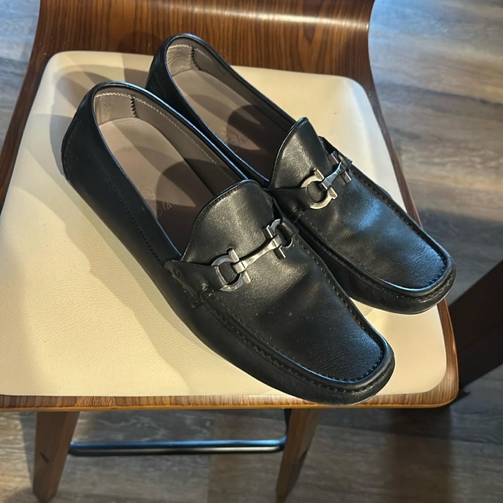 Ferragamo driving bit loafers